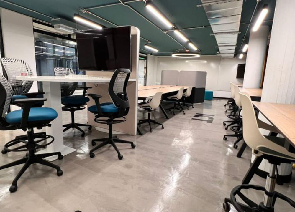 Piso de oficina en microcemento
